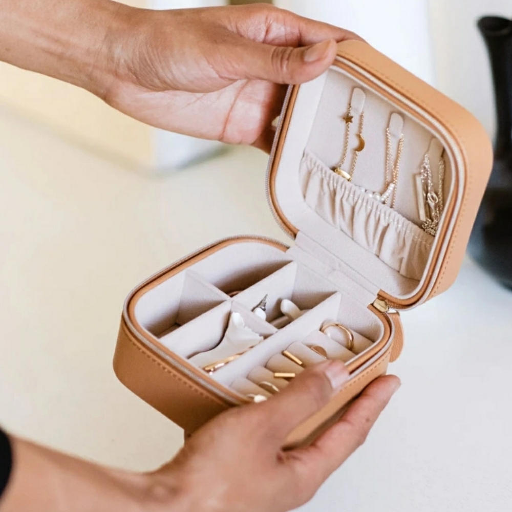 Samara Travel Jewelry Box